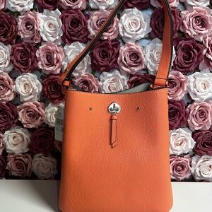 NWT Kate Spade large bucket purse